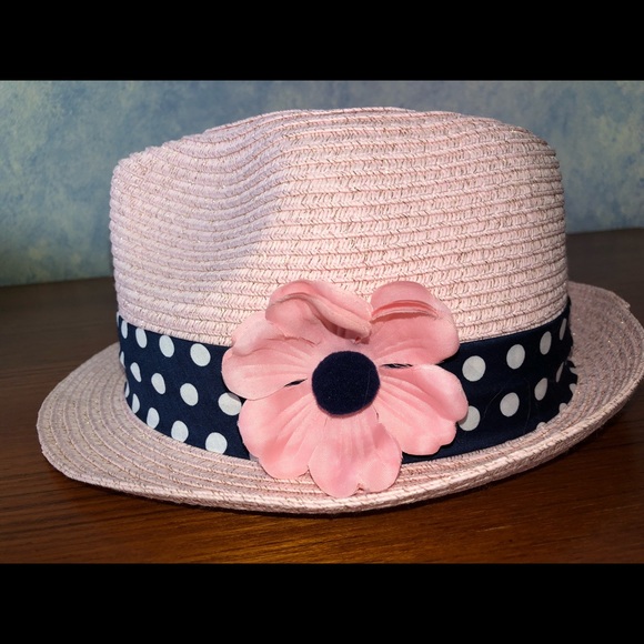 Sparkly Pink Minnie Mouse hat - Picture 5 of 12